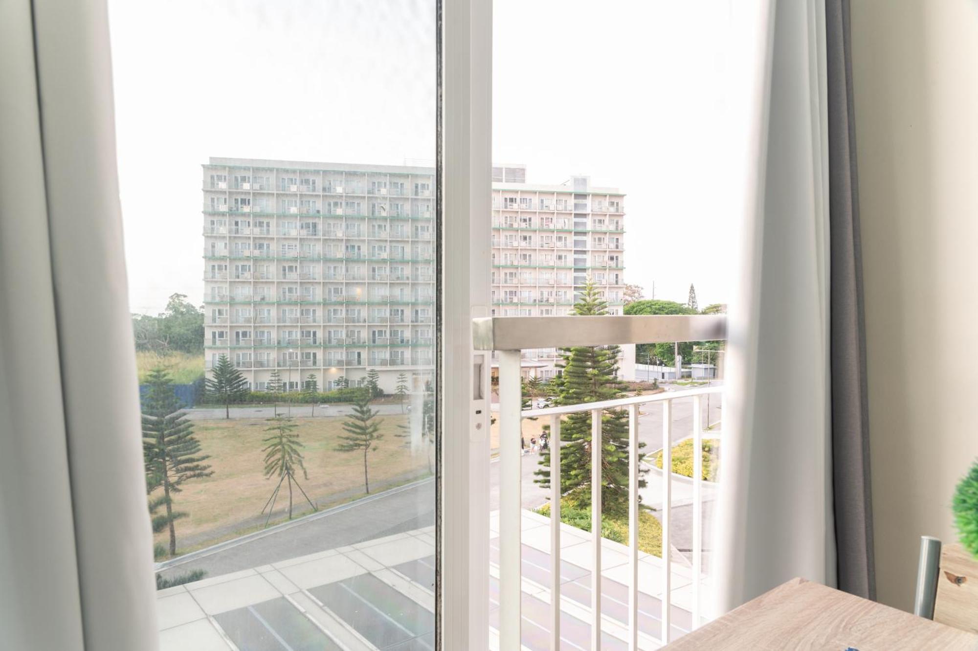 Wind Residence 4 Tagaytay City Bagian luar foto